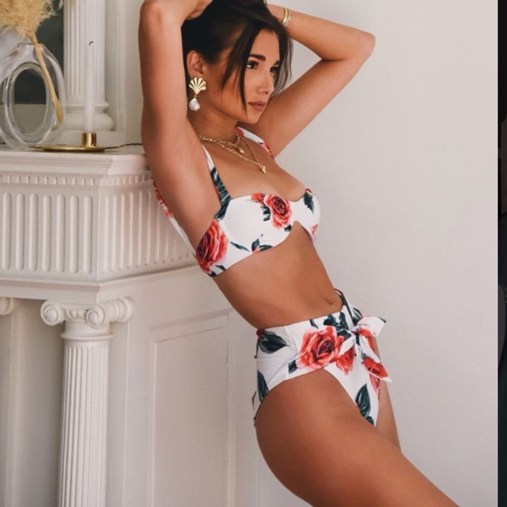 Onia x WeWoreWhat Riviera swim bottom White Rose